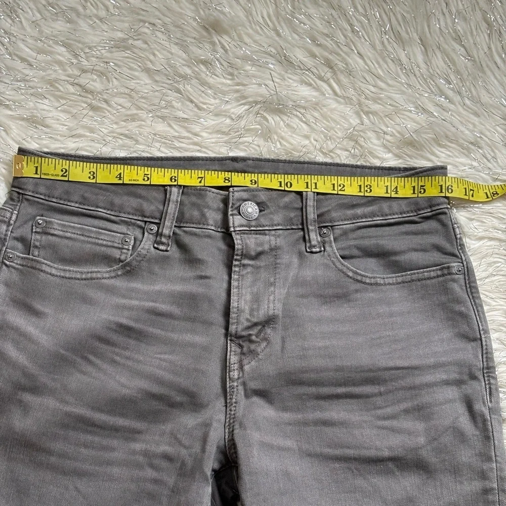 American Eagle Men’s AirFlex Athletic Fit Low waisted Gray Jeans Size 30x30